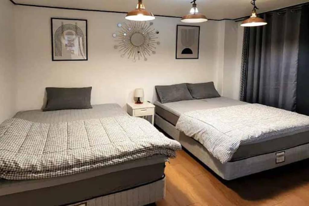 K-1 Hongdae Yeontral Park Apartment *